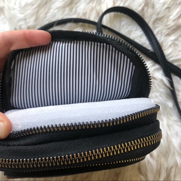 Mali + Lili Black Josie Crossbody Bag - Picture 7 of 9